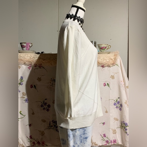 Dressbarn White Sweater - Picture 7 of 9